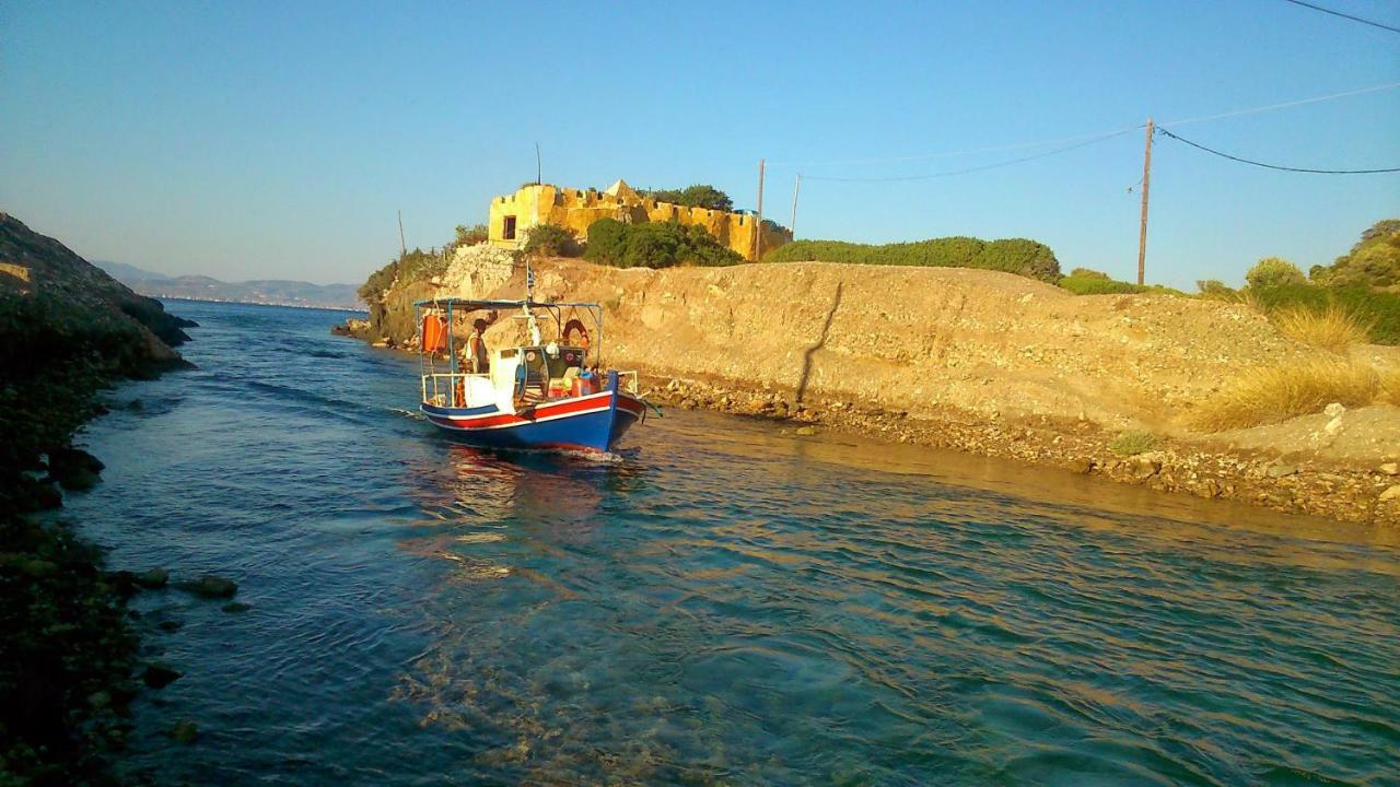 Willa Beautiful House By The Sea,Loutraki Skaloma. Zewnętrze zdjęcie
